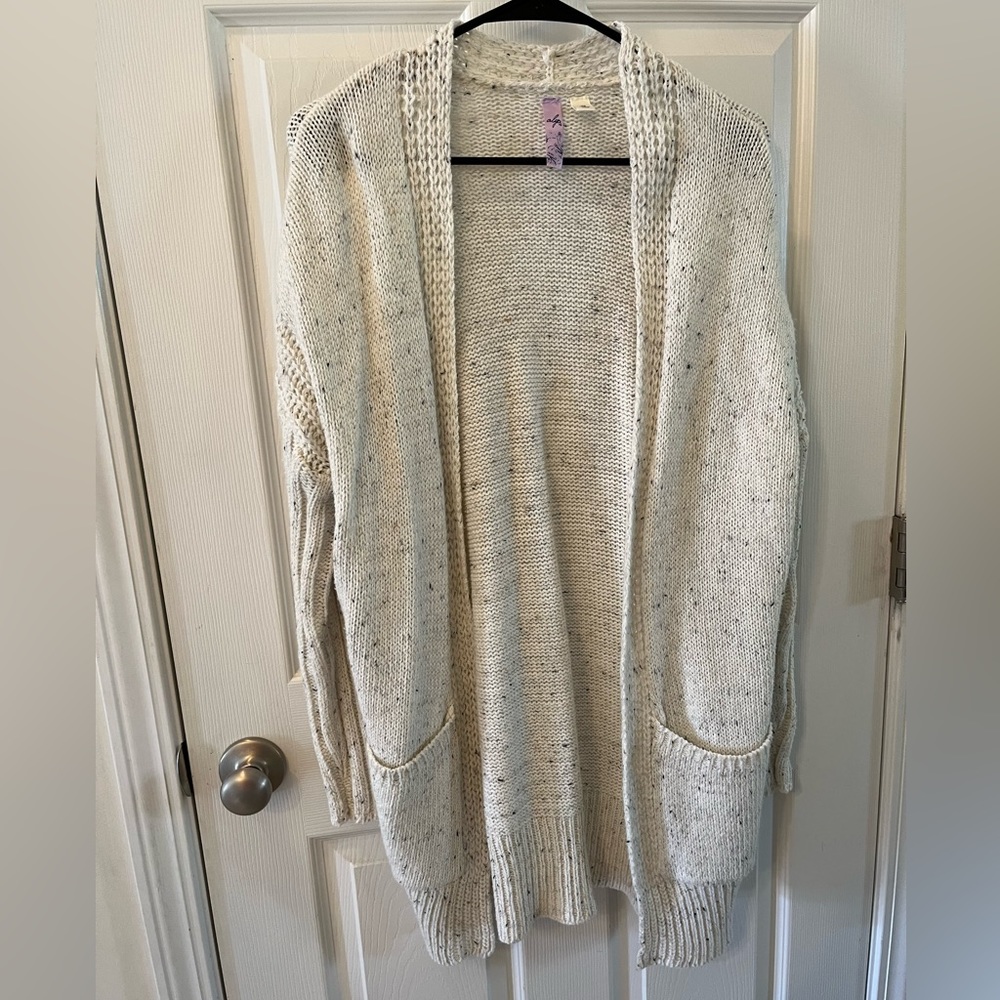 Ayla Long Sleeve Egg Shell Open Front Knitted Cardigan